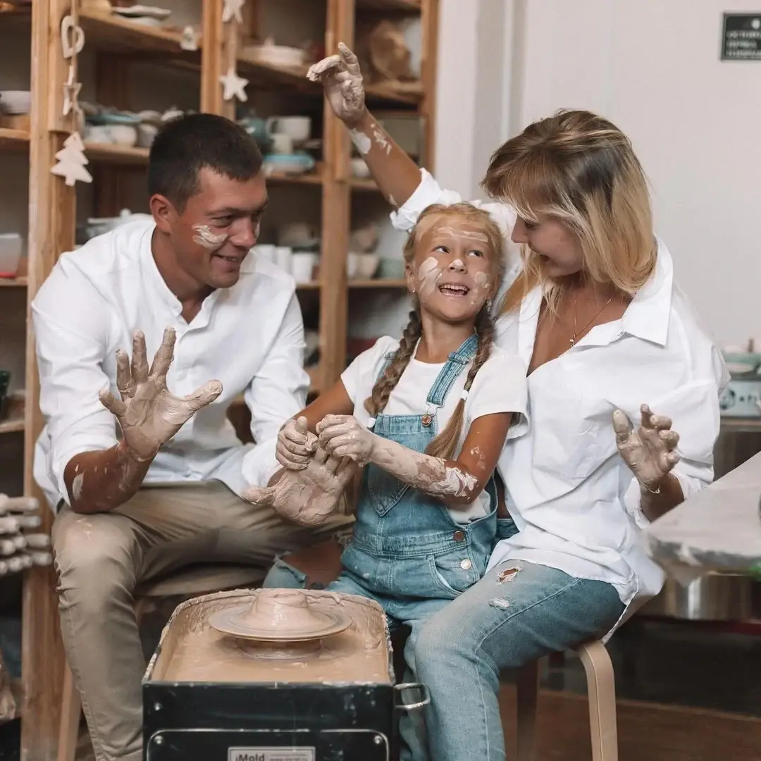 Family time in Pottery Studio 1 at Thrive District